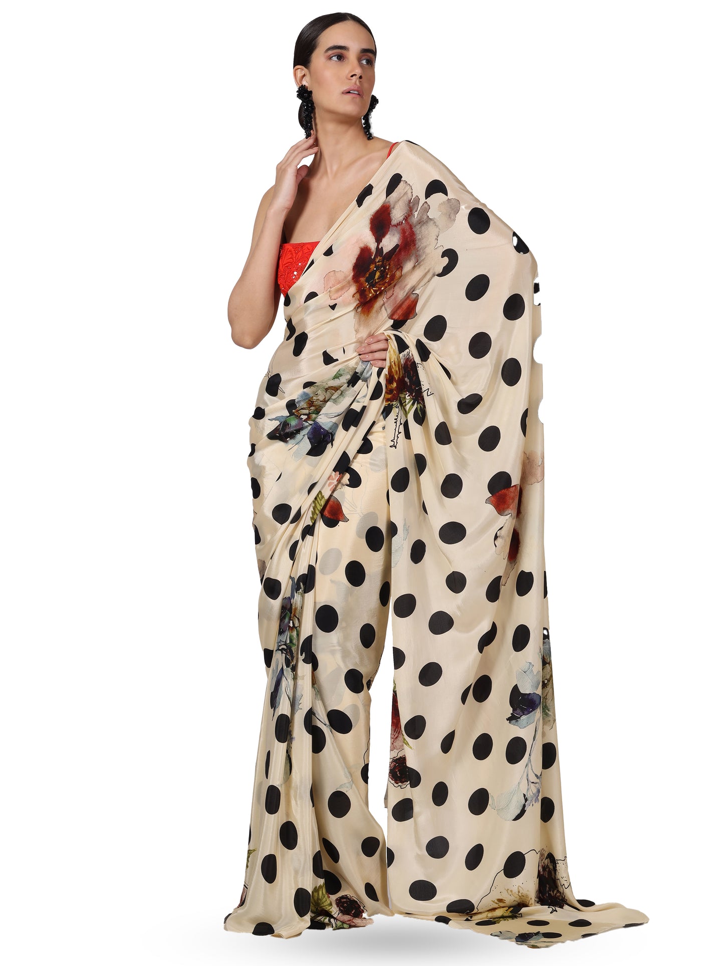 Lunaires Saree